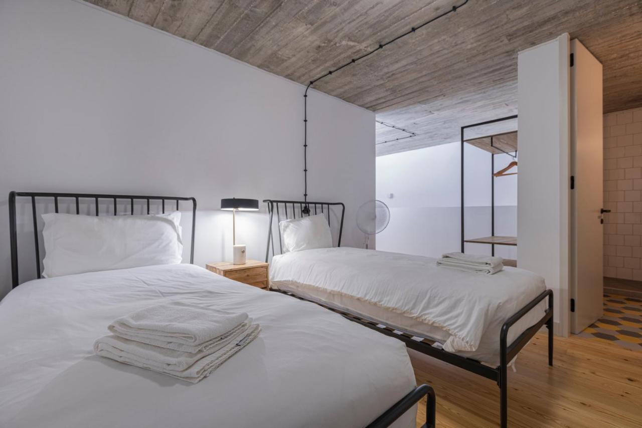 Glamorous 3Bdr Apartment In City Center By Lovelystay Lisbona Esterno foto