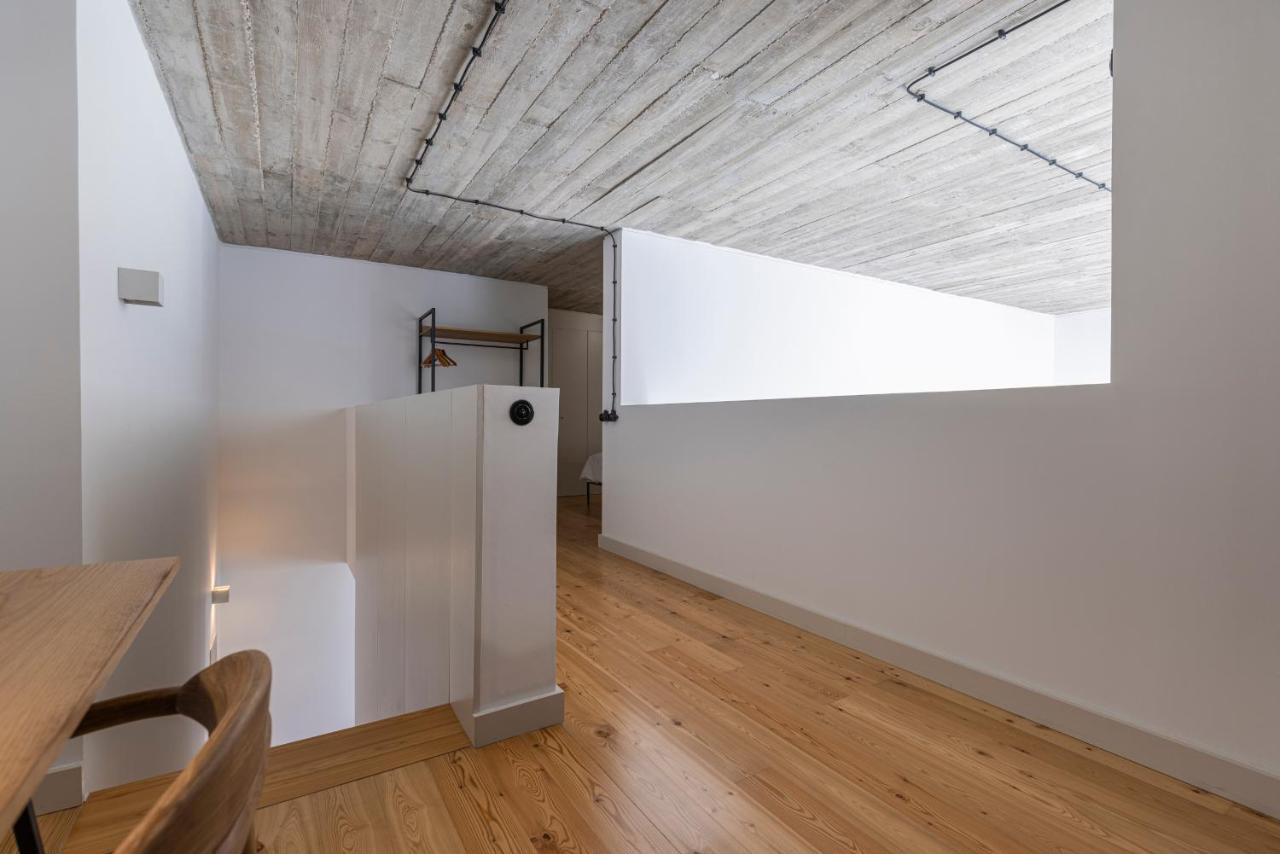 Glamorous 3Bdr Apartment In City Center By Lovelystay Lisbona Esterno foto